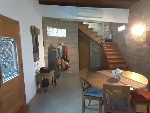 Casa 3 ambientes con 2 baños