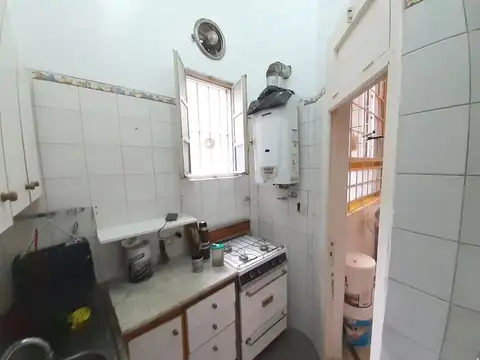 Excelente 3 dormitorios antiguo de categoria . Impecable!