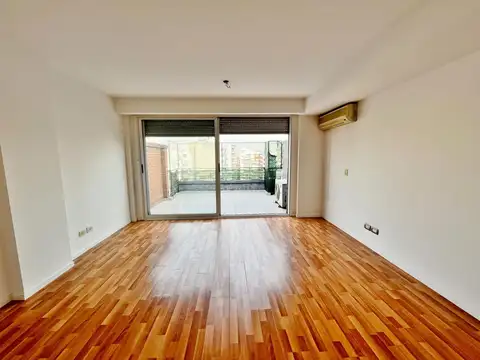 Amplio monoambiente con terraza - Alquiler - V. Urquiza