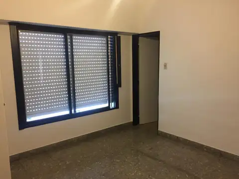 Departamento 11 ambientes con 5 baños