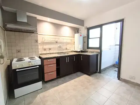Departamento en Alquiler en Floresta, $ 800.000