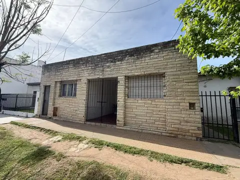VENTA CASA EN GARIN- LOTE PROPIO