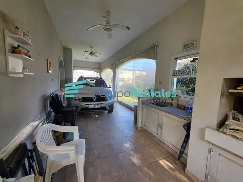 Casa en alquiler en Barrio El Rocío con 2 dormitorios, todo en planta baja, muy buen estado