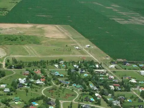 Terreno en Venta 20  mts Fondo