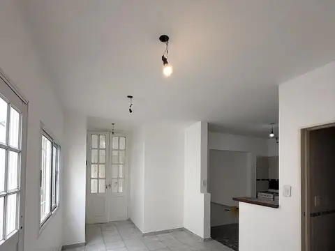 Depto Tipo Casa en Venta 1 año