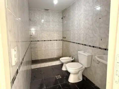 Depto Tipo Casa en Venta en La Plata, USD 72.000