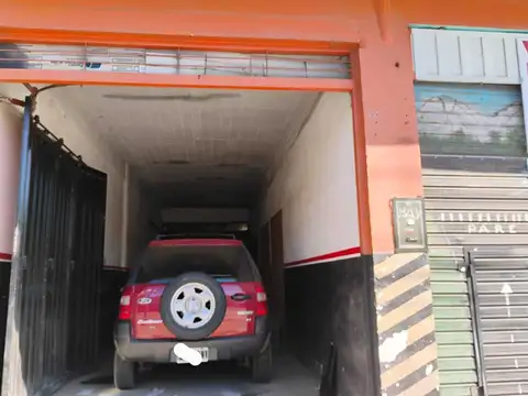 Local en Venta en Benavidez, USD 240.000