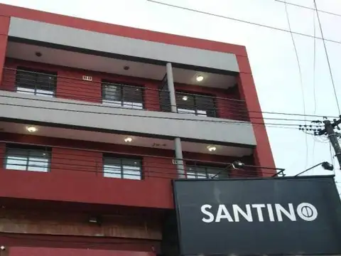 Depto. Alquiler. 3 amb. c/ Balcón. Solano ctro.