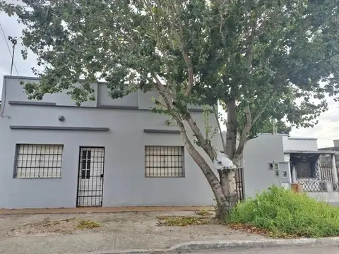 Casa 3 amb con patio y terraza- SAN JUSTO