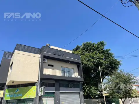 Depto Tipo Casa en Venta en Villa Ballester, USD 250.000