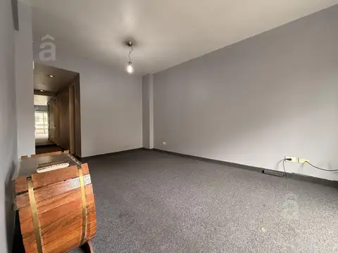 Departamento en Alquiler en Villa Ballester, $ 850.000