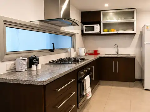 Departamento en Alquiler en Buceo, USD 1.200