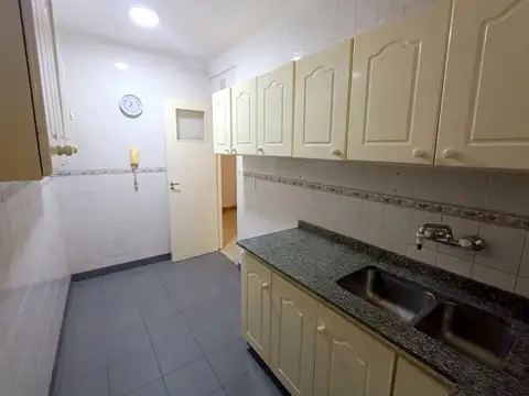 Venta - Depto 3 ambientes c/dependencia