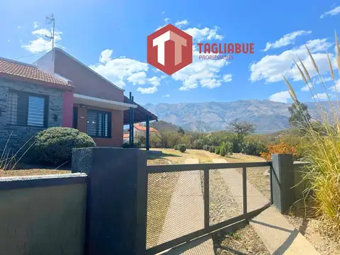 VENTA - Casa mas cabañas en Barranca Arriba
