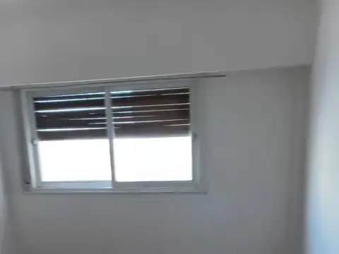 2 AMBIENTES AMPLIOS, LUMINOSOS