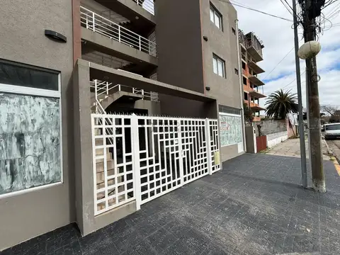 MENDOZA al 4300