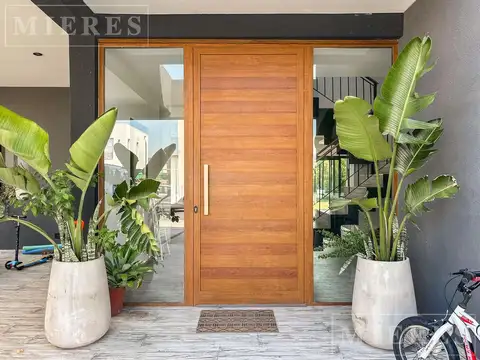 Casa en Venta en Vila Marina II, USD 338.000
