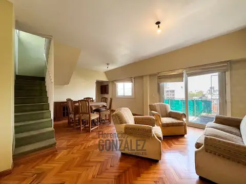 VENTA DEPARTAMENTO 4 AMB. FLORESTA AL FRENTE PISO ALTO CON COCHERA