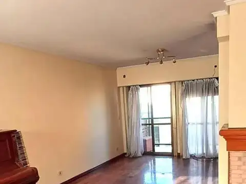 Departamento 5 ambientes con 3 baños