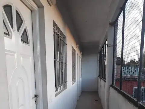 Departamento en Alquiler en Jose Clemente Paz, $ 250.000