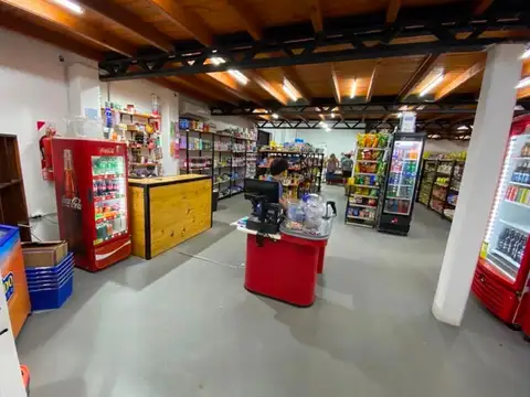 FONDO DE COMERCIO  EQUIPADO LISTO PARA TRABAJAR