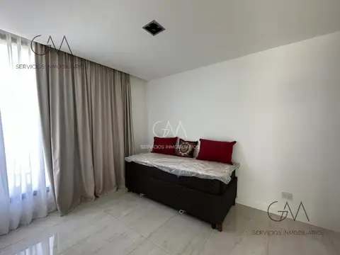 Casa en Alquiler Temporal de 4 dormitorios