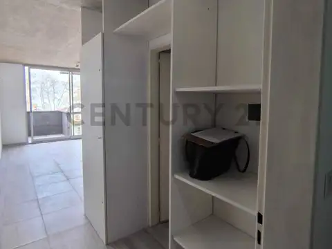 ALQUILER  MONOAMBIENTE CON BALCÓN – VILLA SANTA RITA