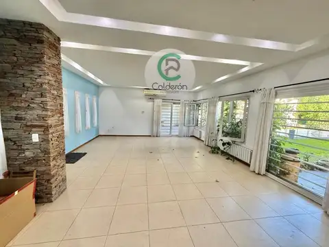 Casa en Venta en Francisco Álvarez, USD 190.000