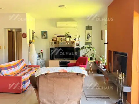 Casa 4 ambientes con 4 baños
