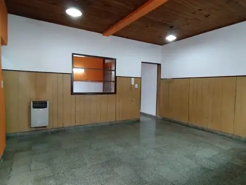 Depto Tipo Casa en Venta 40 años