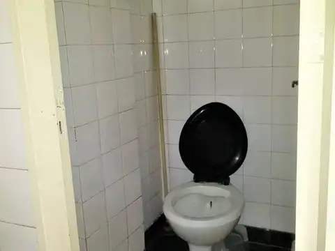 AV. JUAN DE GARAY 2300