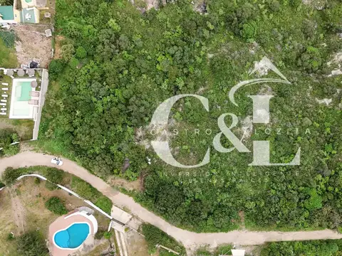 ESPECTACULAR TERRENO DE 2.824 mts² CON VISTA A LA CIUDAD DE CARLOS PAZ.