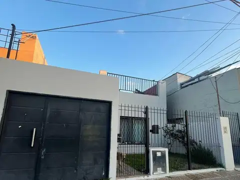 Casa en Venta en Virreyes Estación, USD 99.000