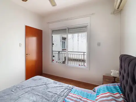 VENTA PH 2 AMBIENTES CON BALCON APTO OFICINA