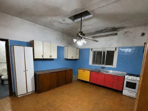 Casa en Venta en Berazategui Oeste, USD 77.500