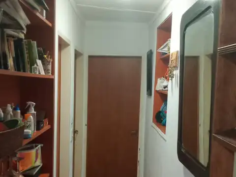Depto Tipo Casa en Venta en Ramos Mejia Sur, USD 55.000