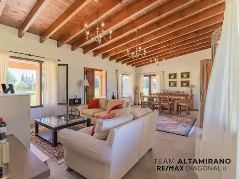 CASA EN VENTA EN LAGUNA VITEL