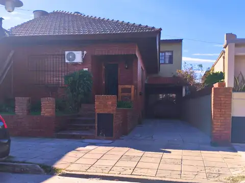 Depto Tipo Casa en Venta en Tigre Centro, USD 117.000