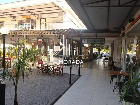 Local en Venta en La Escala 100