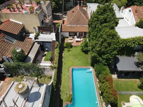 Casa en venta 4 ambientes para reciclar