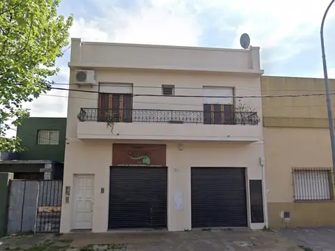 CASA EN ALQUILER PARA USO PROFESIONAL U OFICINA