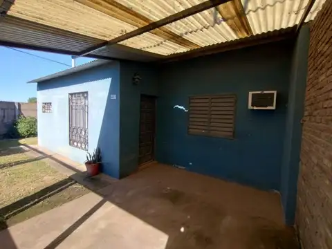 RETASADA  - CASA EN VENTA EN ROLDAN -