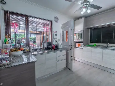 Casa en Venta al Oeste