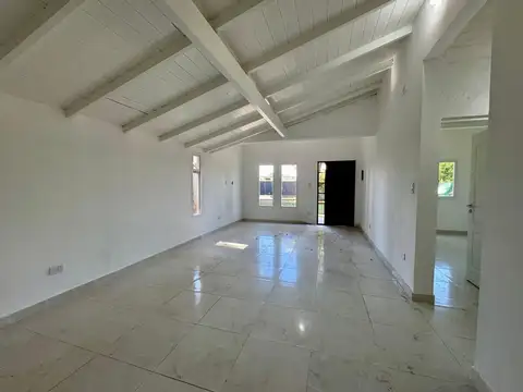 Casa en Venta en Loma Verde, USD 96.000