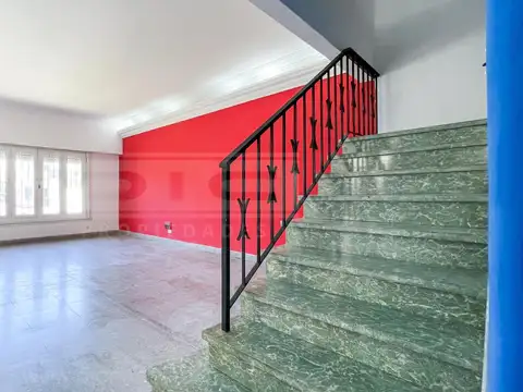 Casa en Alquiler al Oeste