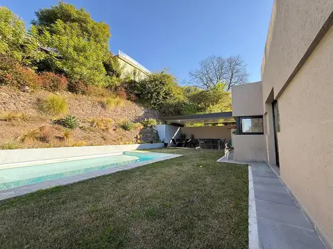 Casa en Venta en La Rufina, USD 530.000