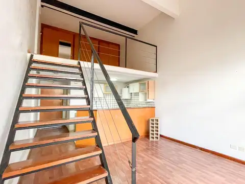 Depto Tipo Casa en Venta de 1 dormitorio