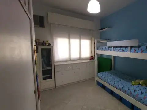 Depto Tipo Casa 4 ambientes con 2 baños