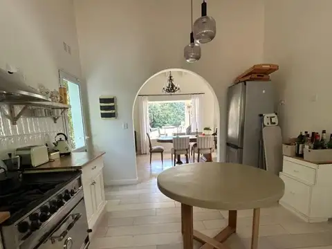 Casa en Alquiler Temporal en Benavidez, USD 1.600