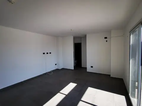 Departamento en Alquiler en Alto Alberdi, $ 580.000